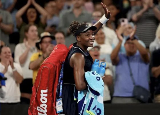 Williams’ history-making day ends in narrow defeat