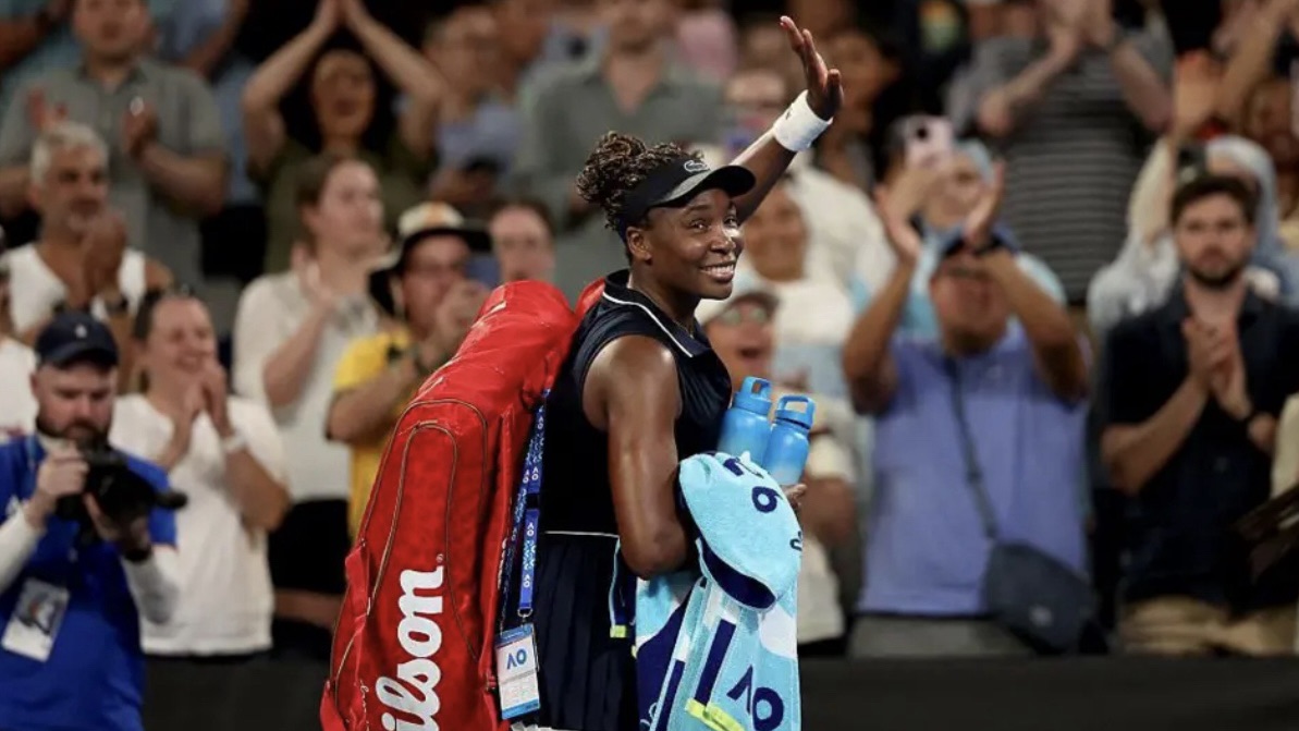 Williams’ history-making day ends in narrow defeat