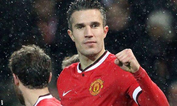 Persie unsure over new contract offer