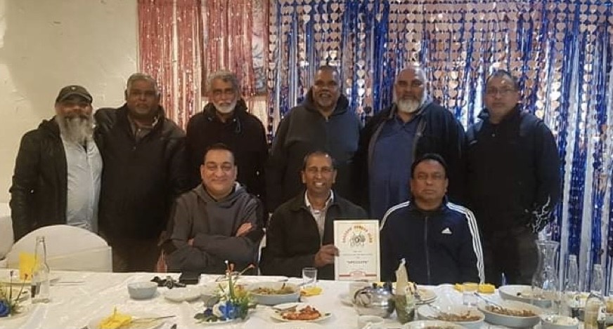 Speedos friends meet in New Zealand